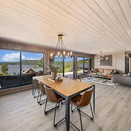 4 Bedroom In Holiday home *