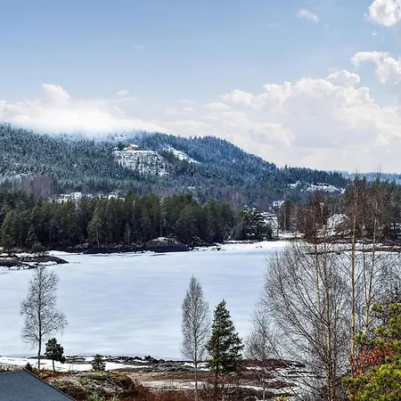 4 Bedroom In Holiday home Sannidal