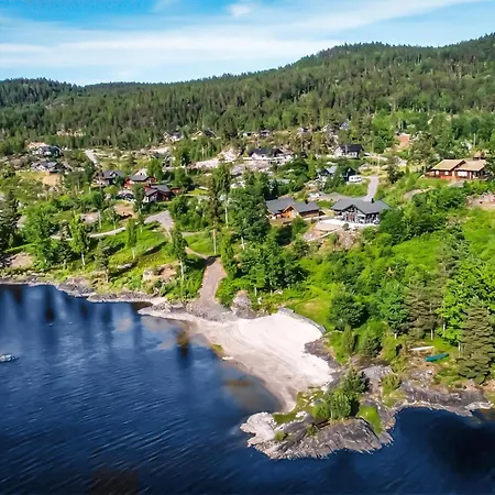 4 Bedroom In Holiday home