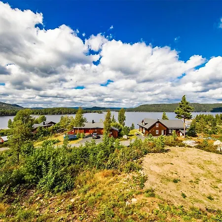 4 Bedroom In Holiday home