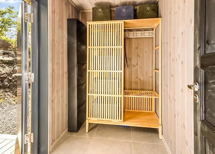 4 Bedroom In * Sannidal